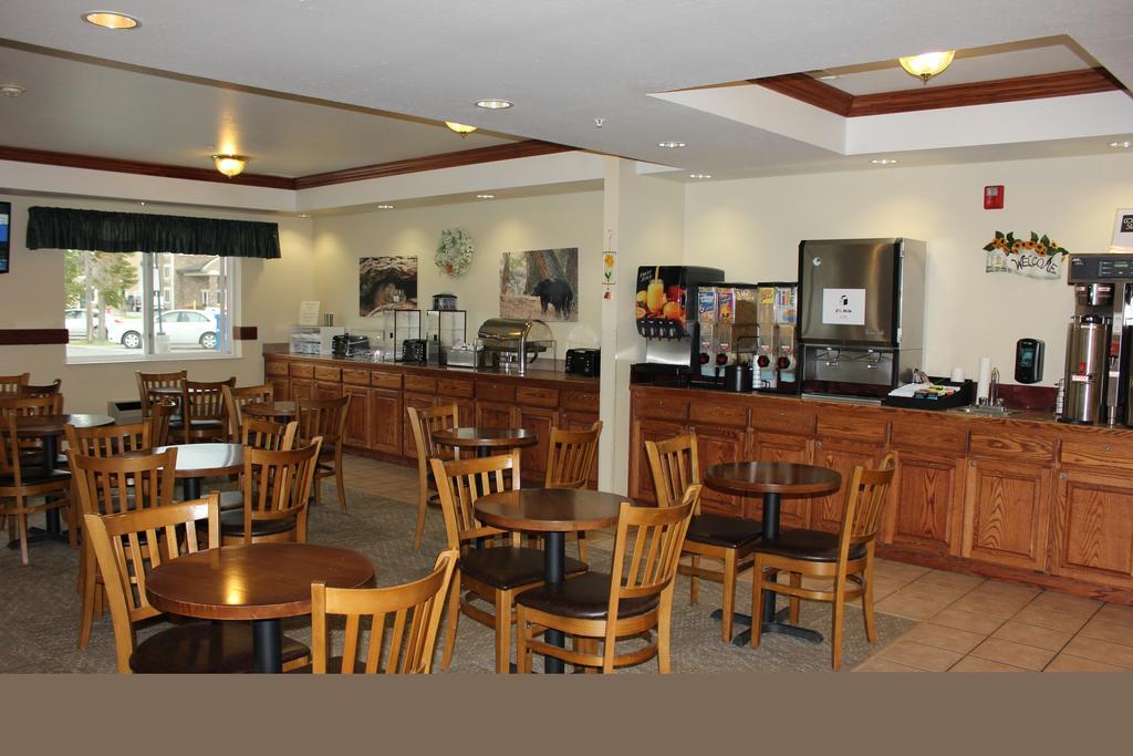 Yellowstone Lodge West Yellowstone Ngoại thất bức ảnh